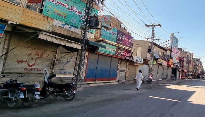 Shops seen shut down due to a strike called by traders against the kidnapping of a young school student in Quetta on November 19, 2024. — PPI