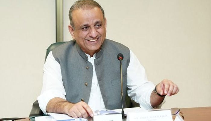 Minister for Privatisation, Investment, and Communication Abdul Aleem Khan chairs a meeting of the Privatisation Commission Board on May 2, 2024. — Facebook/@AbdulAleemKhanOfficial