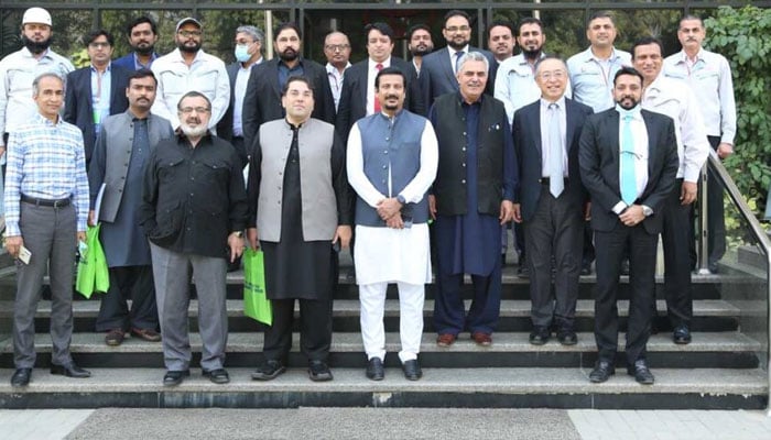 National Assembly’s Standing Committee members and IMC officials posing for a photo. — IMC website/file