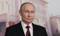 Putin says hit Ukraine with new mid-range ballistic missile