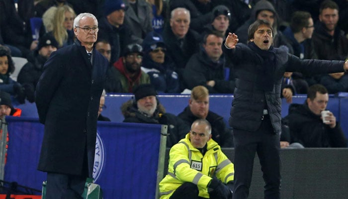 Roma boss Claudio Ranieri (left). — AFP/file