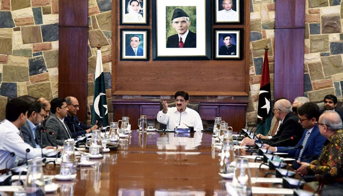 Sindh Chief Minister Syed Murad Ali Shah presides over a review meeting on key Karachi projects: Karimabad Underpass, Korangi Causeway Bridge and Malir Expressway, at CM House in Karachi on November 25, 2024. — PPI