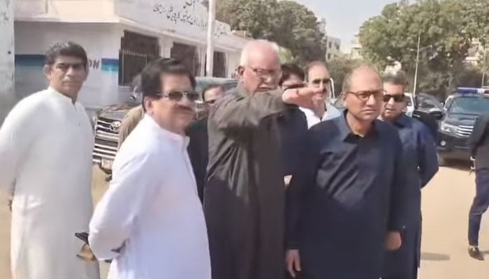 Sindh Local Government Minister Saeed Ghani (right) during visits to the Nishtar Park to review the arrangements for the public meeting on November 25, 2024. — Screengrab via Facebook@SaeedGhaniPPP