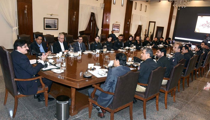 Sindh Chief Minister, Syed Murad Ali Shah in a meeting with the 51st Specialised Training Programme  and the 27th Initial Command Course for Assistant Superintendents of Police at the CM House in Karachi on November 26, 2024. — PPI