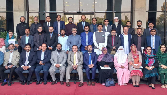 Participants pose for a group photo at the First cohort of training in Islamabad on November 27, 2024. — Facebook@HECPakistan2002