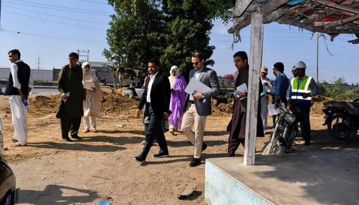 Commissioner Karachi Syed Hasan Naqvi (left) visits an under-construction project at the District Keamari on November 27, 2024. — Facebook@Commissioner Karachi Office