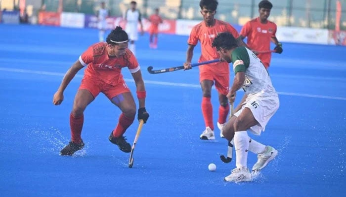 Pakistani and Bangladeshi players during the ongoing 2024 Junior Asia Cup Hockey in Muscat, Oman on Thursday, November 28, 2024. — Provided by the reporter