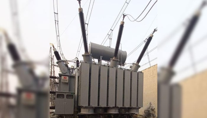 This image shows a 250 MVA autotransformer. — APP/File