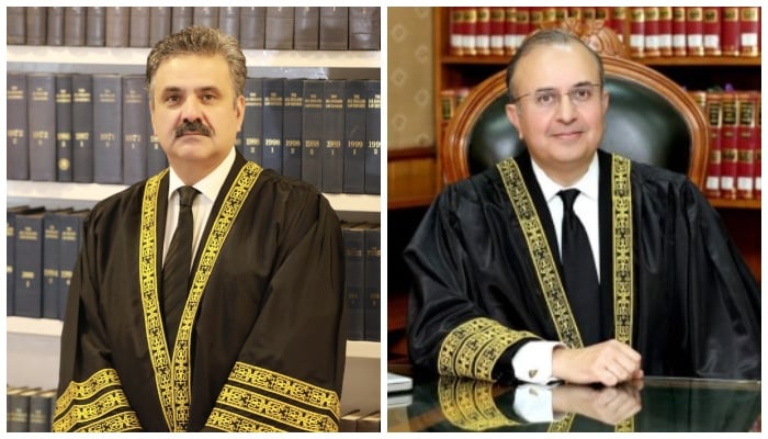 CJP Yahya Afridi (left) and Justice Mansoor Ali Shah. — SC website/File