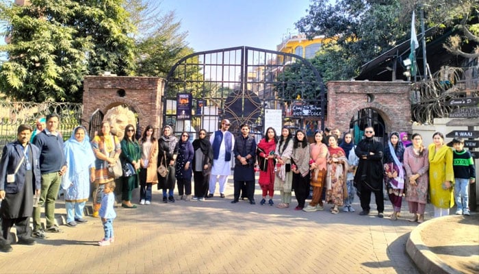 A group photo from the WCLAs guided tour of Taxali Gate, Lahore. — Facebook@WCLAuthority/File