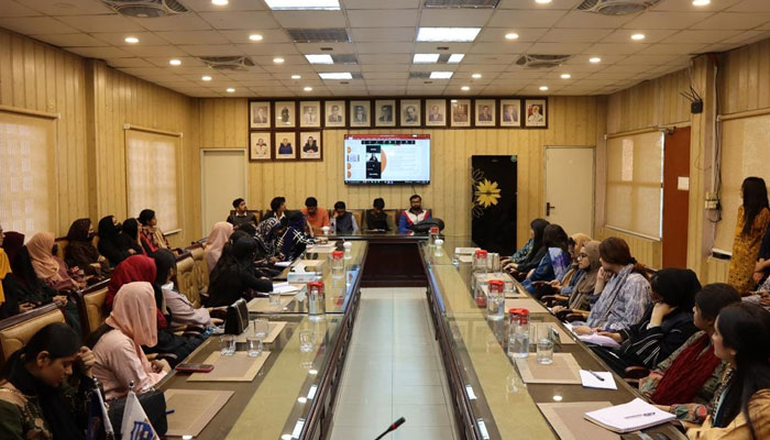 Participants attend an international session on the ‘UPG Sustainability Leadership Training Programme’  for undergraduate students organised by PU Hailey International Office in collaboration with UPG on December 9, 2024. — Facebook@UniversityOfThePunjab.Official