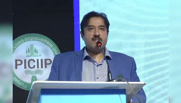 Punjab Minister for Local Government Zeshan Rafique addresses a national workshop on “Sustainable and Innovative Models for Public Service Delivery” under PICIIP on December 11, 2024. — Screengrab via Facebook@Zeeshan.rafique7865