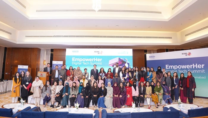 Participants pose for a group photo during the EmpowerHER Digital Tech Summit organised by UN Women Pakistan and the Korea International Cooperation Agency (KOICA) on December 11, 2024. — Facebook@unwomenpakistan