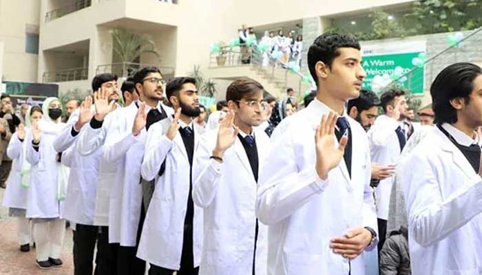 This representational image shows medical students taking oath on the occasion of the white coat ceremony on January 29, 2024.— NNI