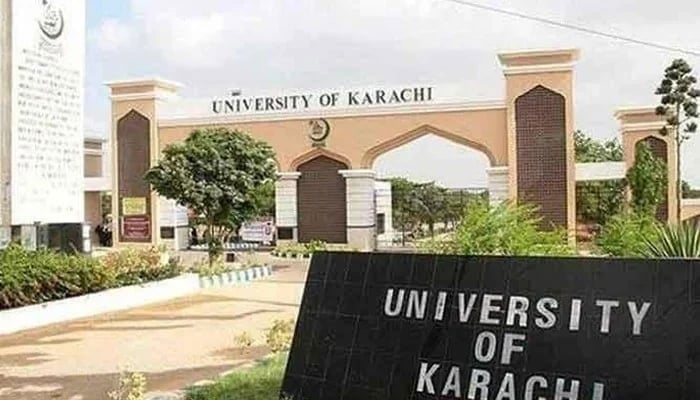 Karachi Universitys Silver Jubilee Gate. — The News/Files