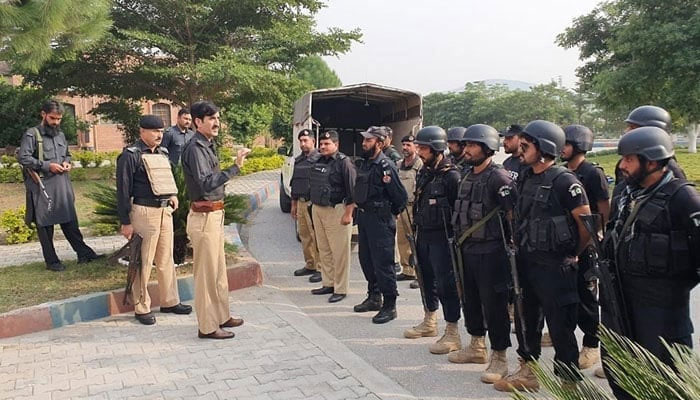 KP police officer interacts with the personnel in this image, released on November 8, 2023. — Facebook@Khyber Pakhtunkhwa Police