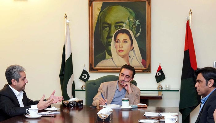 PPP Chairman, Bilawal Bhutto Zardari (centre) exchanges views with Special Assistant to the Sindh Chief Minister on Investment and Public-Private Partnership (PPP) Syed Qasim Naveed Qamar (left) during a meeting at Bilawal House in Karachi on December 17, 2024. — PPI