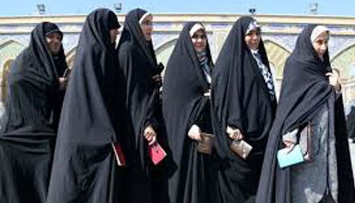 Irani women can be seen in gown. —AFP/File