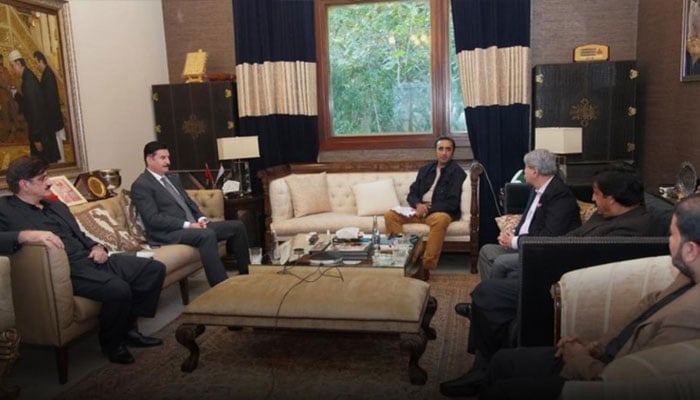 PPP Chairman  Bilawal Bhutto Zardari (centre) chairing a meeting at the Bilawal House on December 20, 2024. —  Facebook@Bilawalhouse