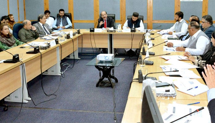 Senator Kamil Ali Agha, Chairman Senate Standing Committee on Science and Technology presiding over a meeting of the committee at Parliament Lodges August 19, 2024. — APP