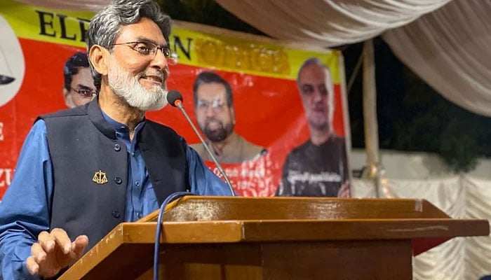 The leader of the opposition in the Karachi Metropolitan Corporation (KMC) City Council, Saifuddin Advocate of the Jamaat-e-Islami (JI) addresses an event on Feb 5, 2024. — Facebook@NA238SaifUddinAdvocate