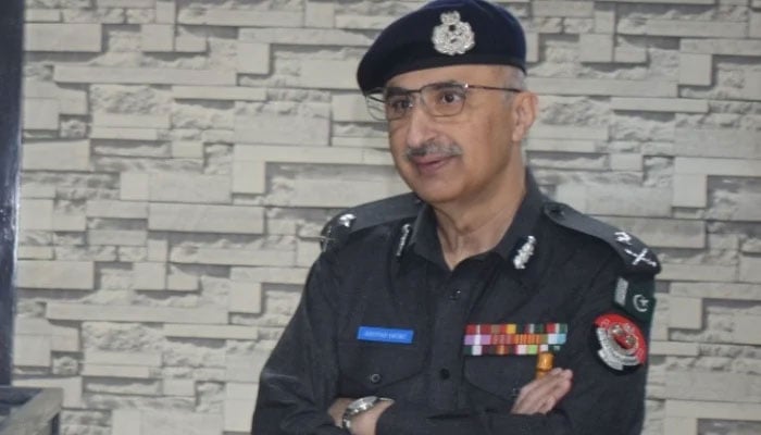 KP Inspector General of Police (IGP) Akhtar Hayat Khan. — Facebook@pakhtunkhwapolice/File