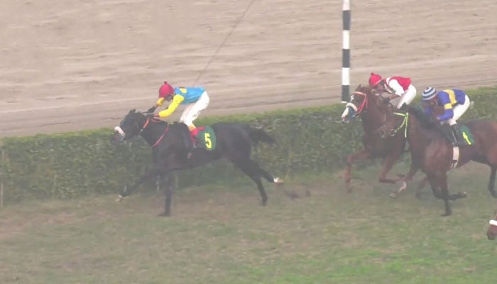 This still shows competitors during a race on January 7, 2024. — YouTube@Lahore Race Club