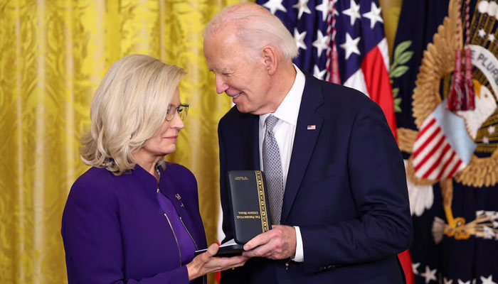 Biden to award Trump critic Liz Cheney with service medal