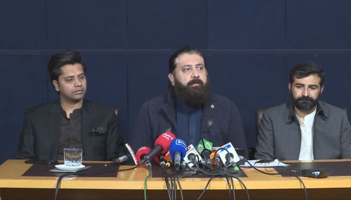 PTI Information Secretary Sheikh Waqas Akram (centre) addressing a press conference on January 3, 2025. — Screengrab via Facebook@PTIOfficialVideos