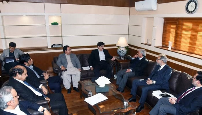 Sindh Chief Minister Syed Murad Ali Shah and Federal Minister for National Food Security & Research (NFSR) and Industries & Production Rana Tanveer meet at the New Sindh Secretariat on January 6th, 2025.— Facebook@SindhCMHouse