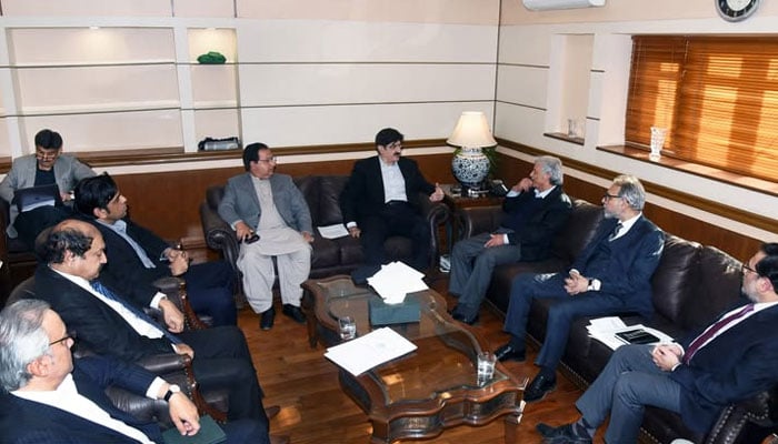 Sindh Chief Minister Syed Murad Ali Shah and Federal Minister for National Food Security & Research (NFSR) and Industries & Production Rana Tanveer meet at the New Sindh Secretariat on January 6th, 2025. — Facebook@SindhCMHouse