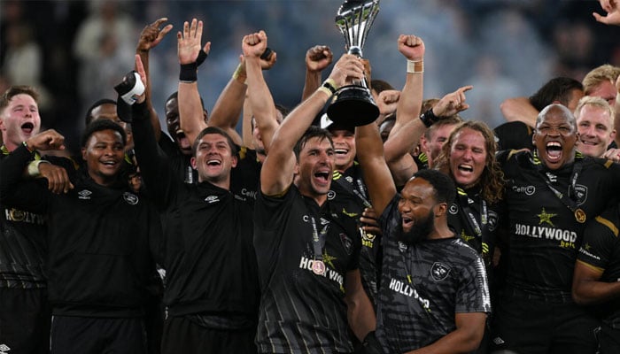 Eben Etzebeth (centre) celebrating with teammates. — AFP/File