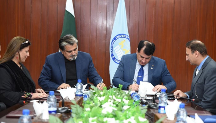 An image from an MoU signing ceremony between National University of Modern Languages and Hunerkada Islamabad on January 8, 2025.— Facebook@NUSTofficial