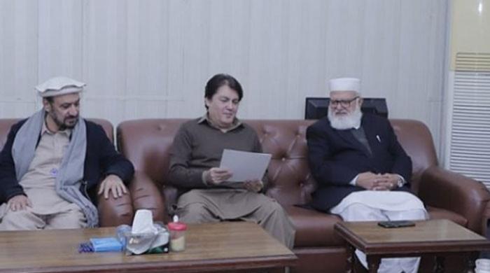 Lawyer Saif conveys Imrans message to JI leaders