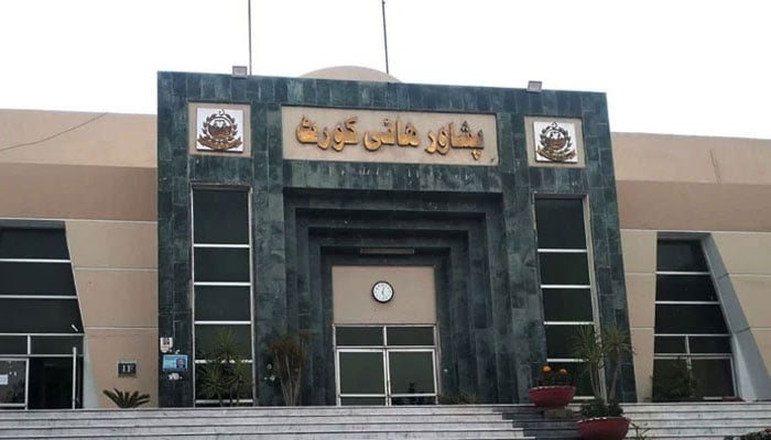 A front view of the Peshawar High Court building. — Geo News website/File