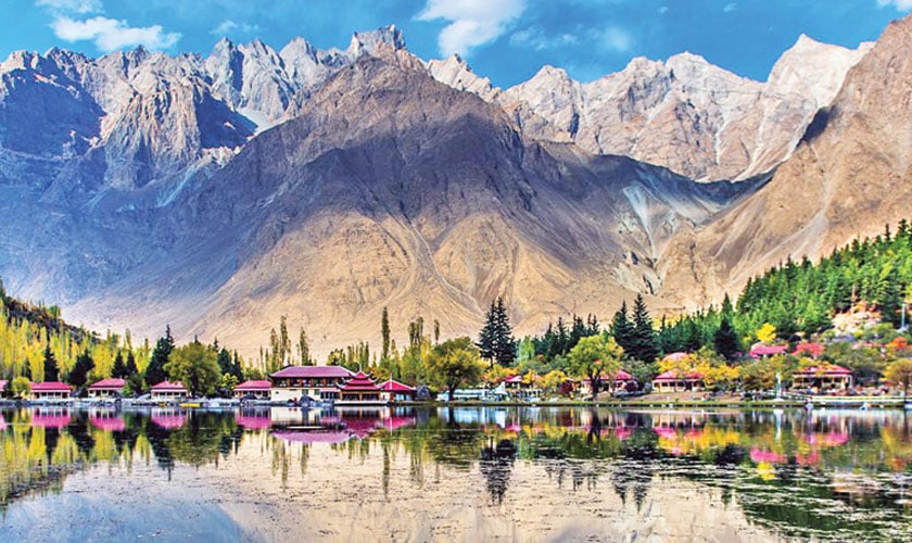 Shangrila Lake or Lower Kachura Lake, located near Skardu in Gilgit-Baltistan