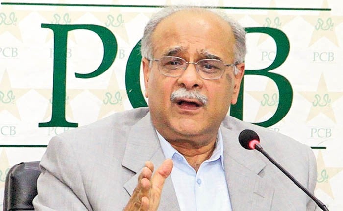 Mo Farah, Najam Sethi and PHF’s foreign option