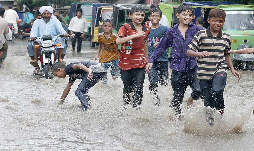 What’s The Deal On Rainwater Flooding In Lahore? 