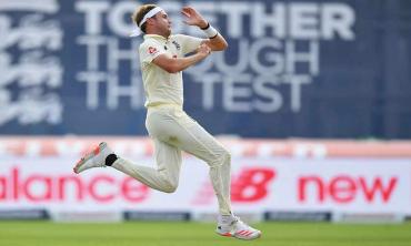 Broad joins the elite 500-club