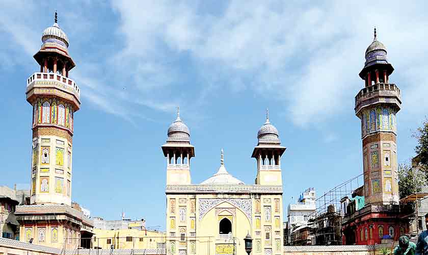 In the midst of pandemic and lockdowns, the skies became blue-r, and the air cleaner. — Photo by Rahat Dar