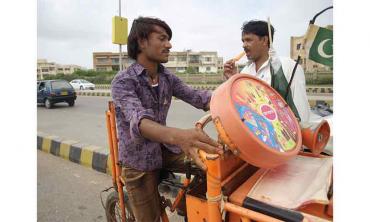 Mukhtar Ahmad, ice cream vendor