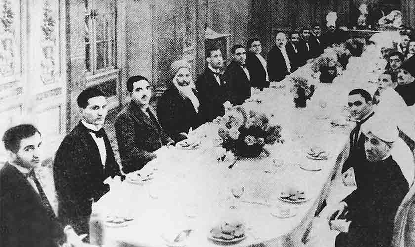 (On right), Jinnah and Iqbal seated together at the Roundtable Conference in London.