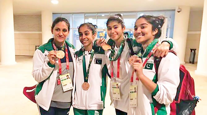 PAK WOMEN SWIMMERS