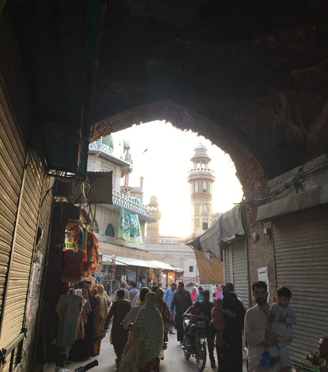 Crumbling archway: a pause just before the Wazir Khan Masjid comes into view.