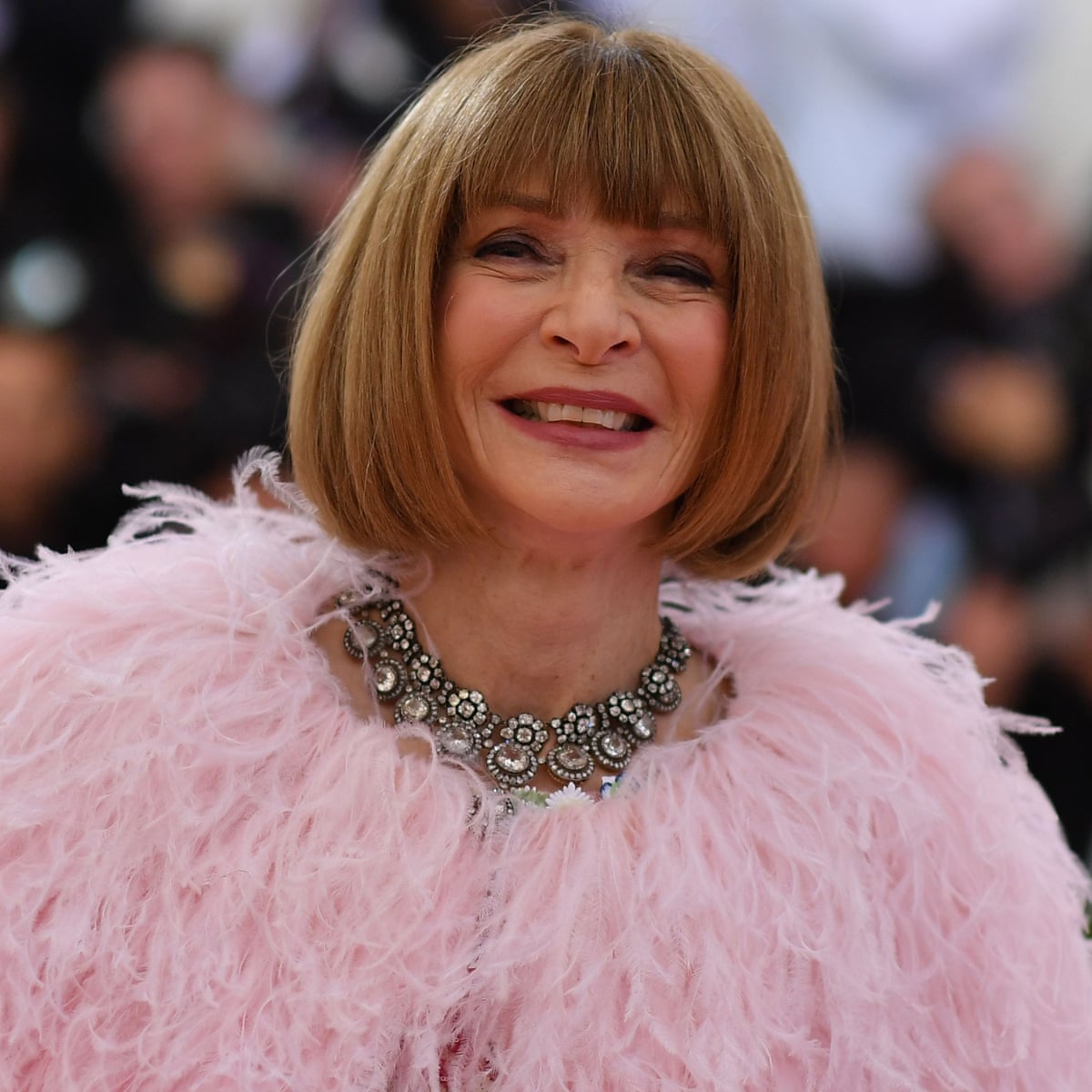 Vogue Editor Anna Wintour Under Fire For Being Icy Towards Mags