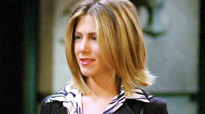 Friends' Rachel was almost played by this Saved by the Bell star instead of  Jennifer Aniston