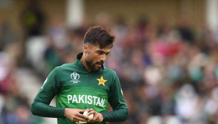 Mohammad Amir reacts after Misbah drops him for New Zealand tour