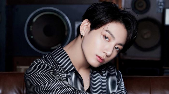 King' Jungkook is the 'finest man ever' as he shows off abs with 'sassy'  moves - Celebrity Tidbit