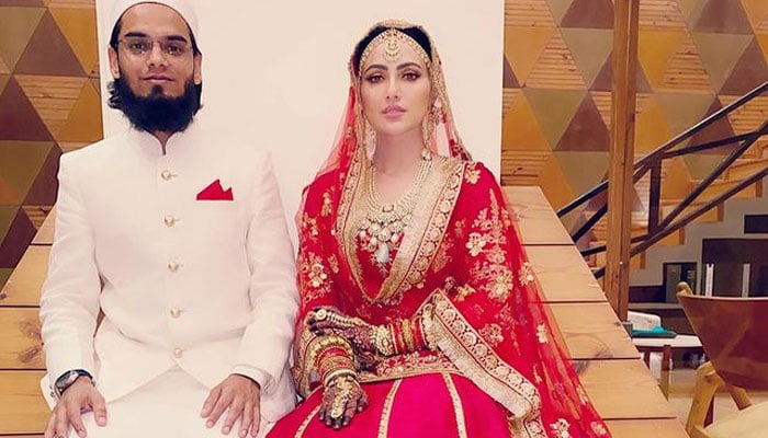 Sana Khan S Husband Says Most Beautiful Wife Is One Who Brings You Closer To Paradise