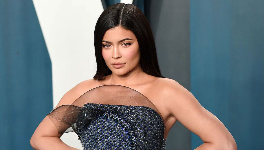 Kylie Jenner Got the $76,000 Hermès Birkin Birkenstocks